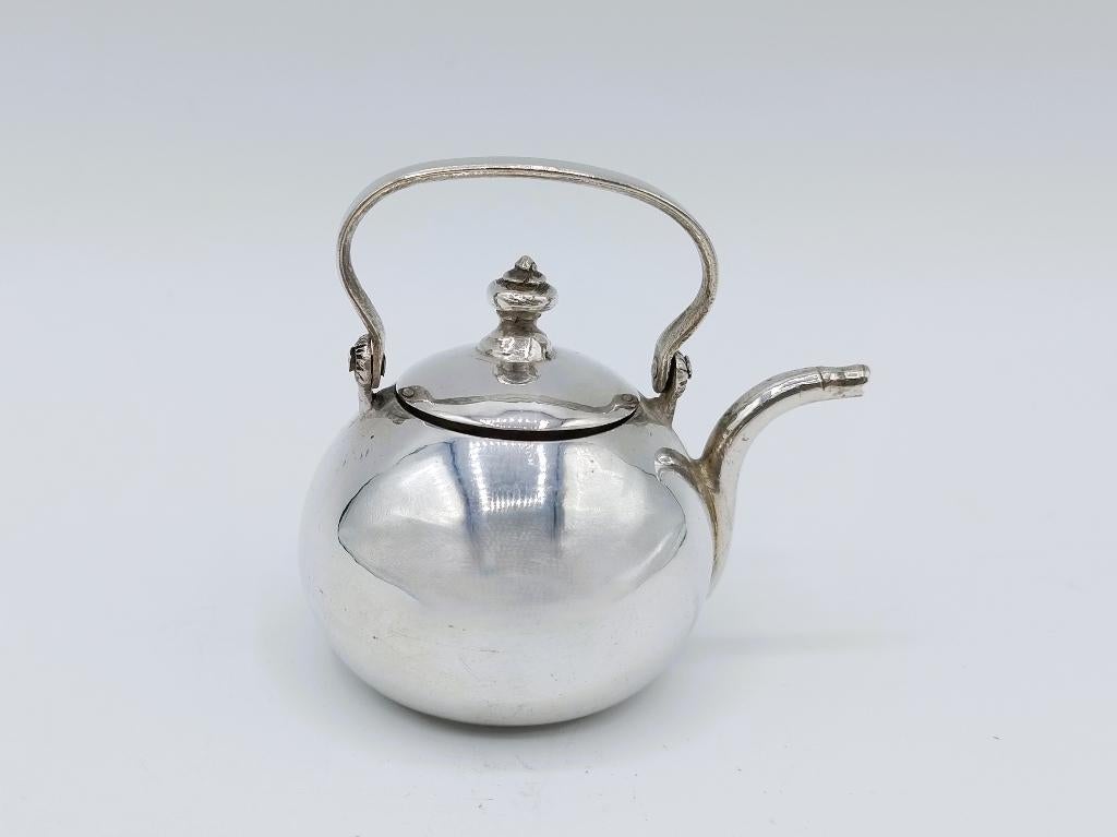 Zilveren miniatuur waterketel, J. Borduur, Amsterdam, 1754, Antiek en Kunst, Verzenden, Zilver