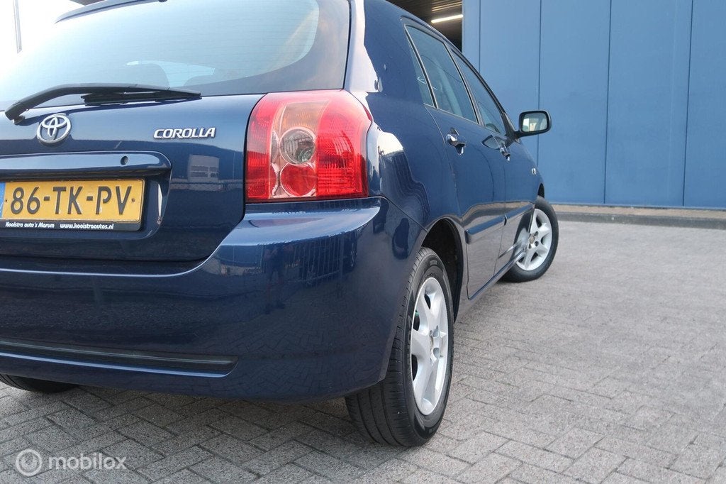 Toyota Corolla 1.6 VVT-i Anniversary, Auto's, Voorwielaandrijving, Automatische klimaatregeling, Gebruikt, Zwart