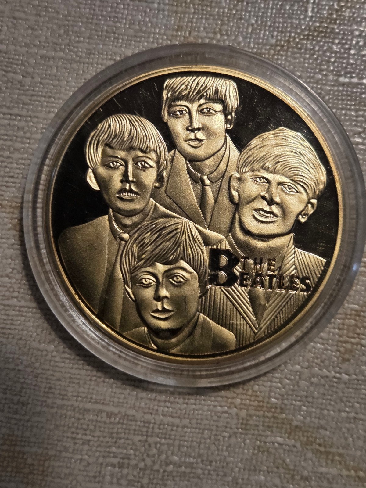 The Beatles Herdenkingsmunt - Goudkleurig, Postzegels en Munten, Ophalen of Verzenden, Overige materialen, Buitenland