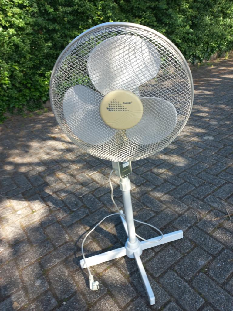 Grote staande waaier Dunway FS4-40 - 50W, Ophalen