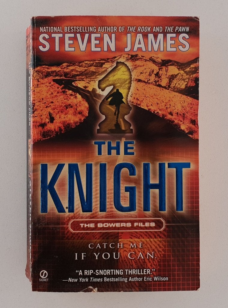 James, Steven - The Knight / The Bowers Files, Boeken, Verzenden, Gelezen