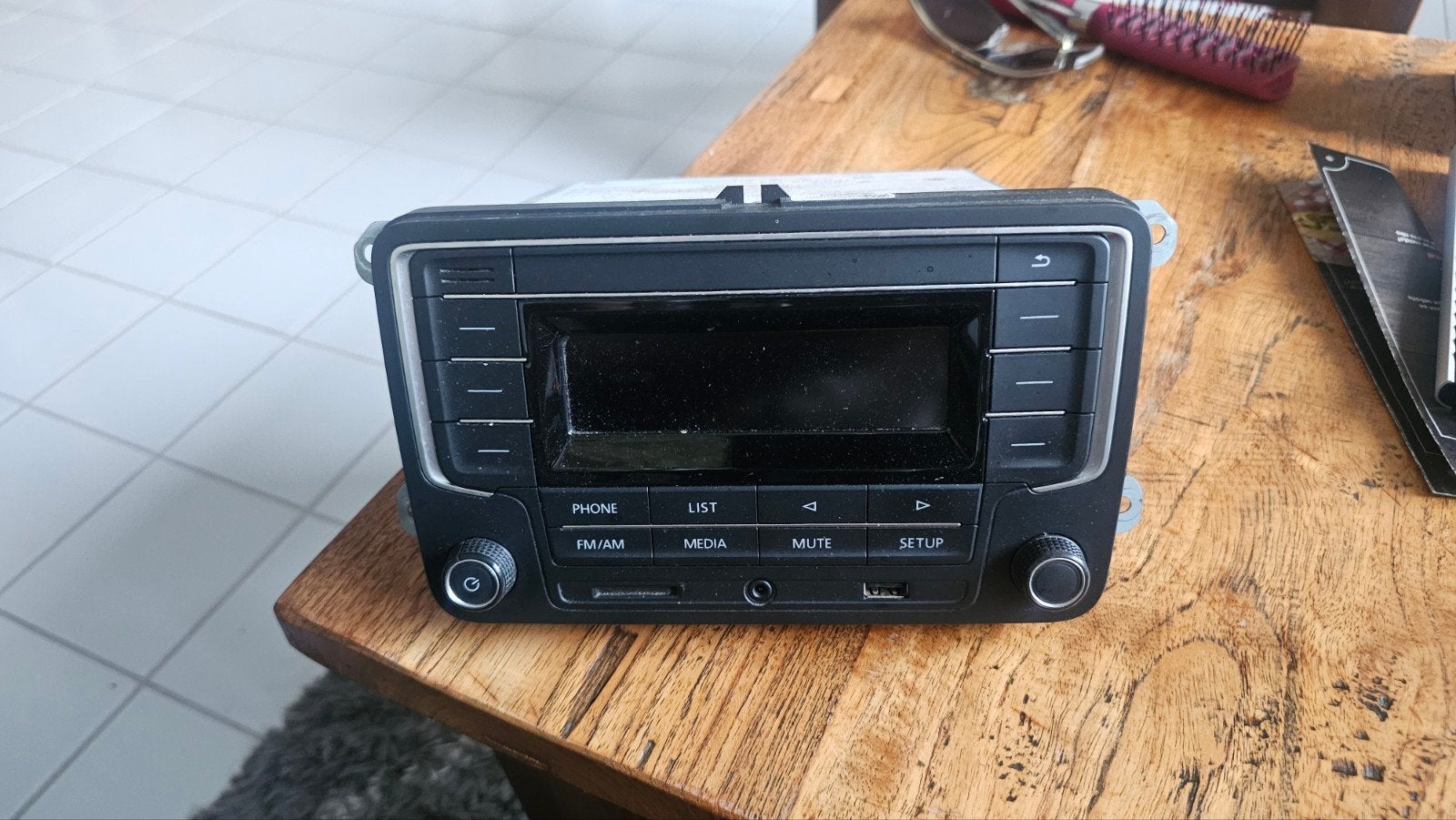 Originele Volkswagen Caddy Autoradio met Bluetooth, Auto diversen, Autoradio's, Ophalen of Verzenden, Zo goed als nieuw