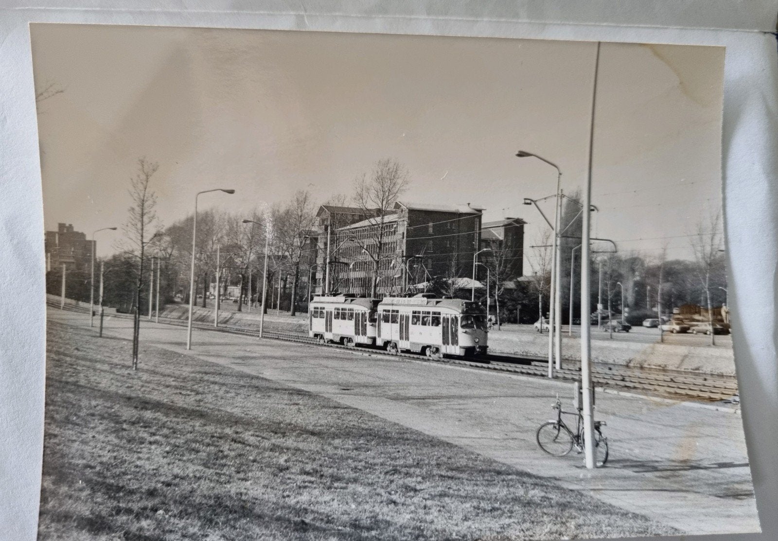 1202 Den Haag.Koninginnegracht met PCC koppelstel tram lijn, Ophalen of Verzenden, 1980 tot heden, Zuid-Holland