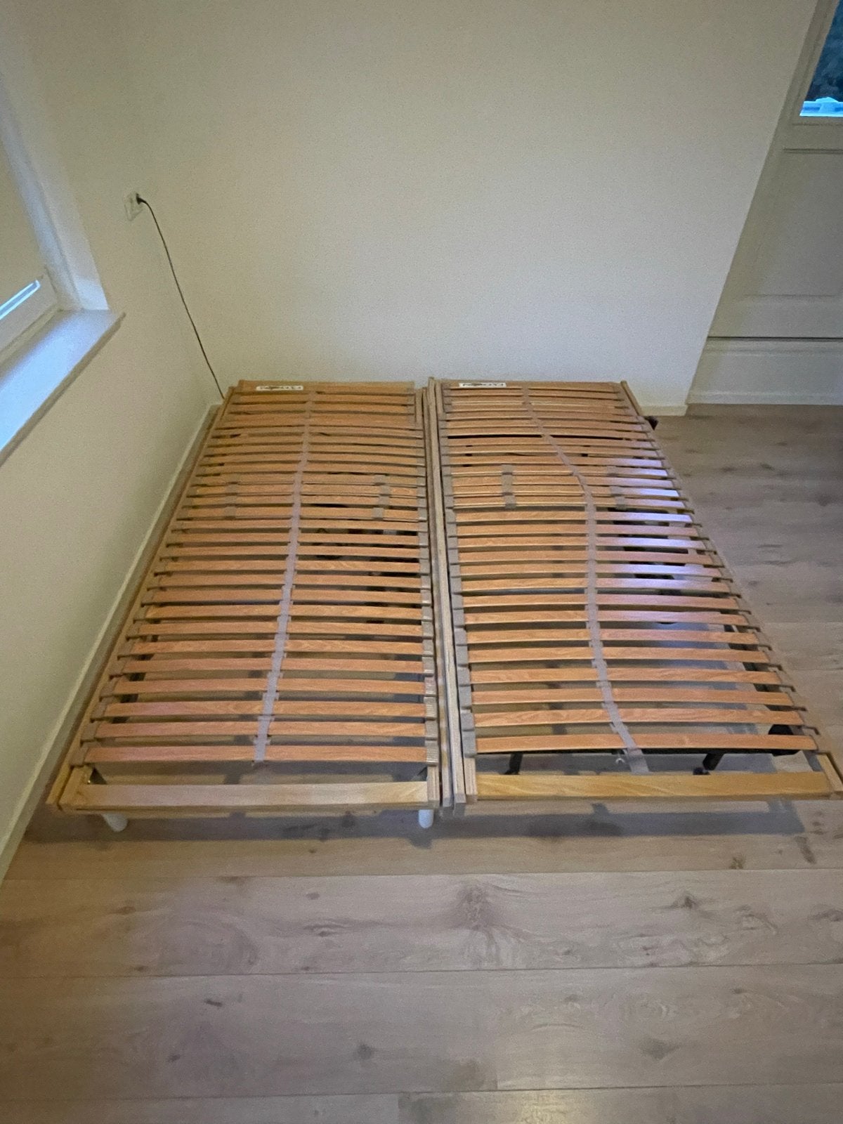 Elektrisch verstelbare lattenbodems (set van 2 - 90x200), Ophalen, Bruin, Tweepersoons, Overige maten