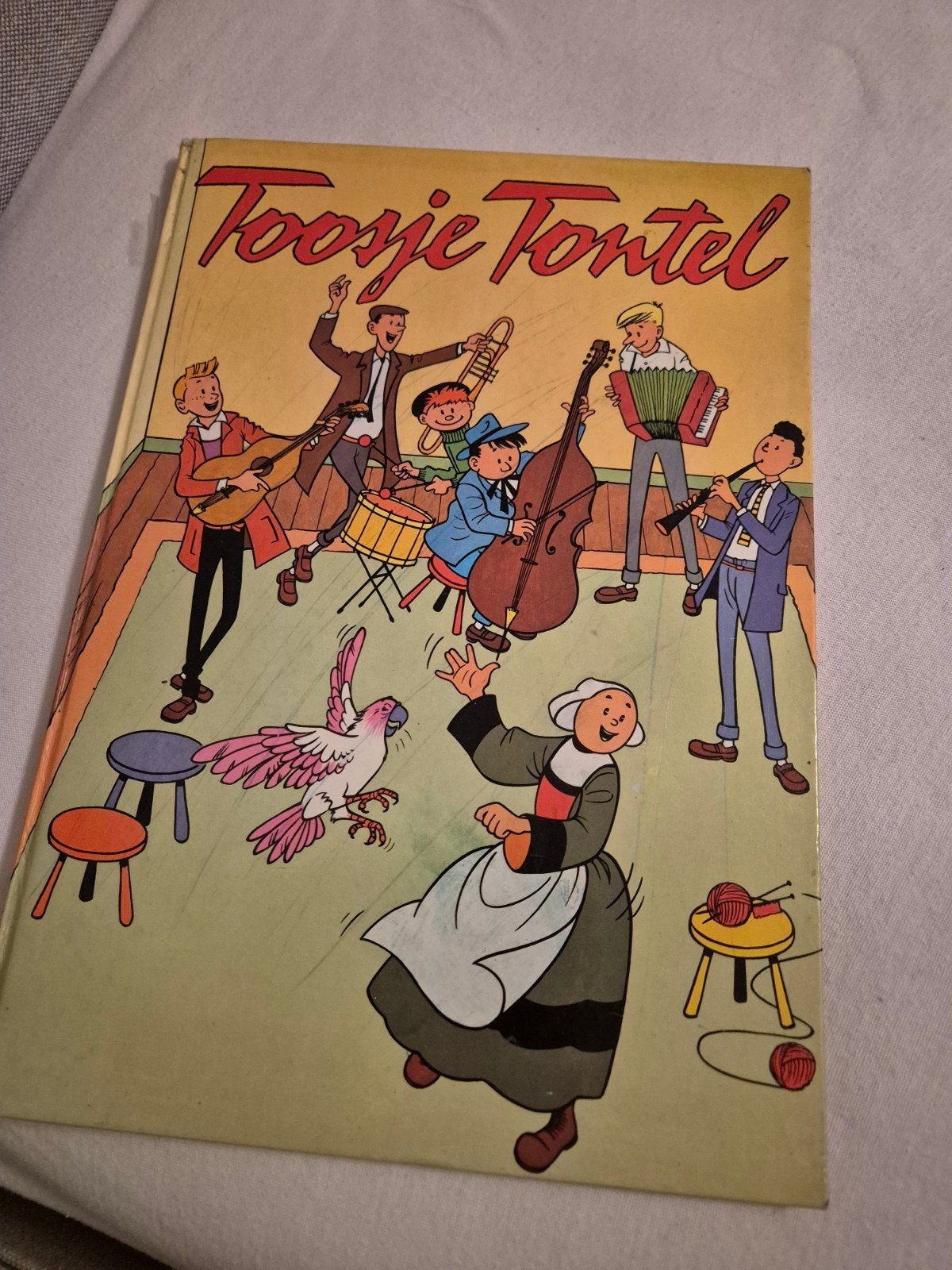 stripboeken: Sjors en Sjimmie, Donald Duck, Barbapapa, Boeken, Ophalen