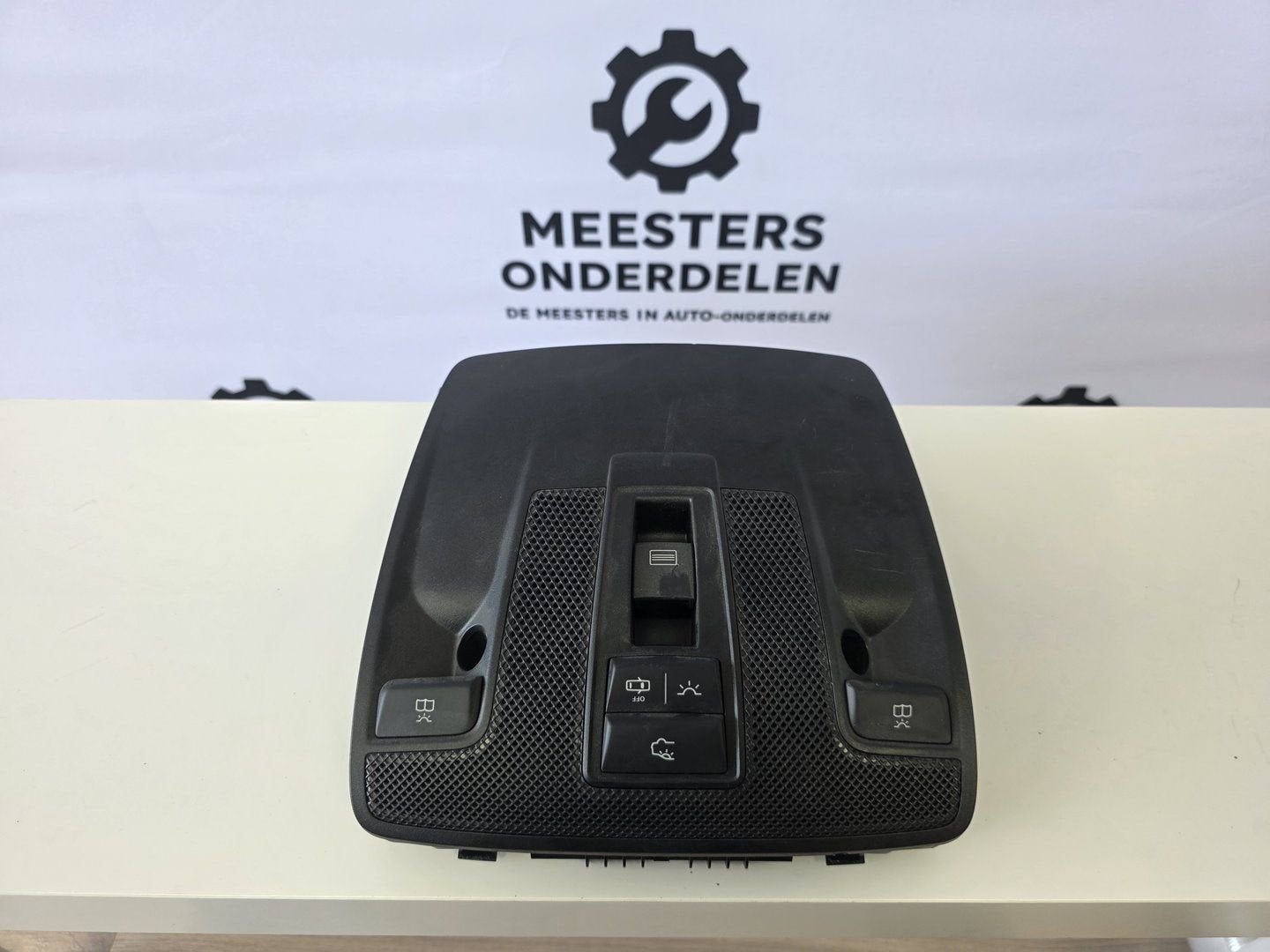 Mercedes dakconsole interieurverlichting A0009004708, Gebruikt, -, -, Ophalen of Verzenden