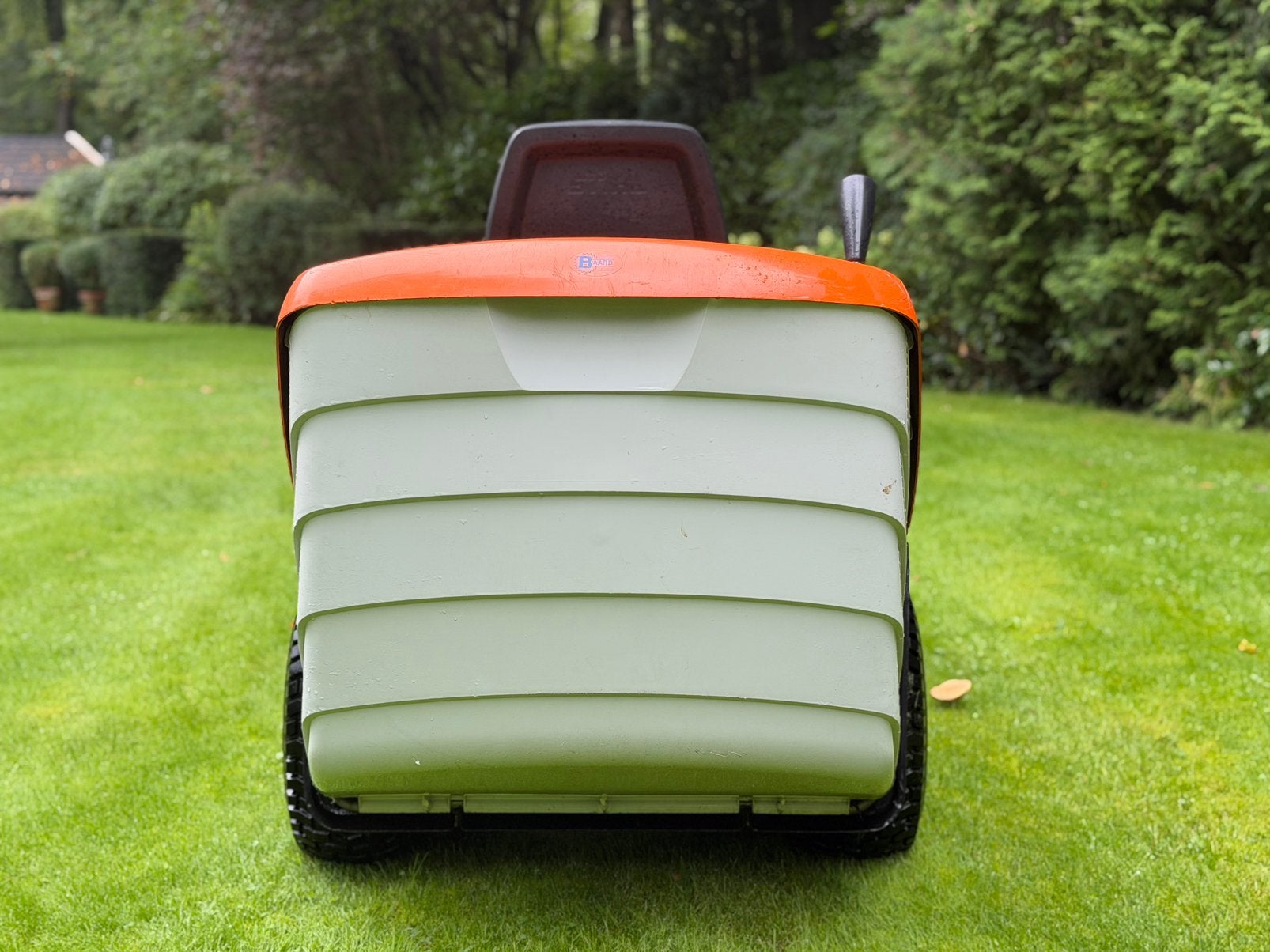 Foto 4 van STIHL RT5097 zitmaaier 2021 zeer nette staat en goed onderh.