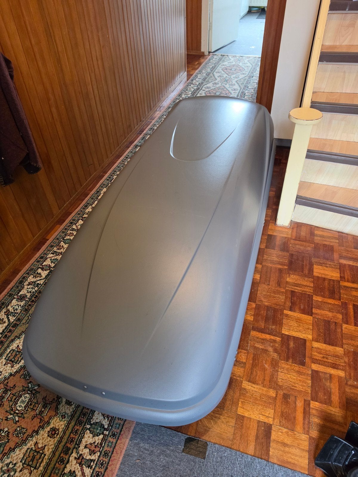Thule Ocean 780 Dakkoffer - Grijs, Ruim 420 Ltr, Ophalen of Verzenden, Zo goed als nieuw