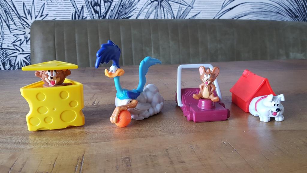 McDonald's Happy Meal Looney Tunes, Ophalen of Verzenden, Zo goed als nieuw
