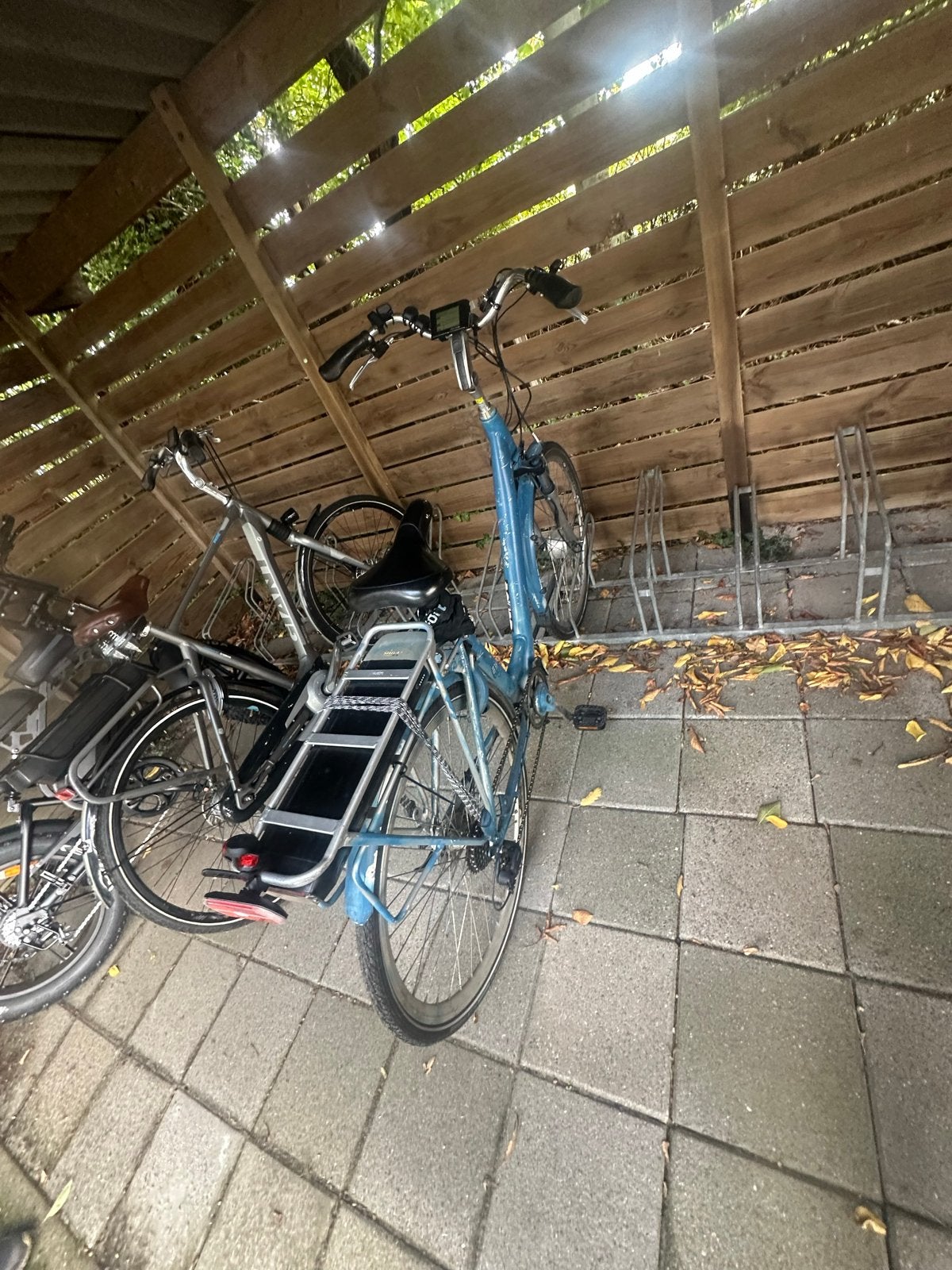 Batavus E-bike 28 inch met oplader teruil tegen fatbike, Fietsen en Brommers, Ophalen, Gebruikt, Batavus
