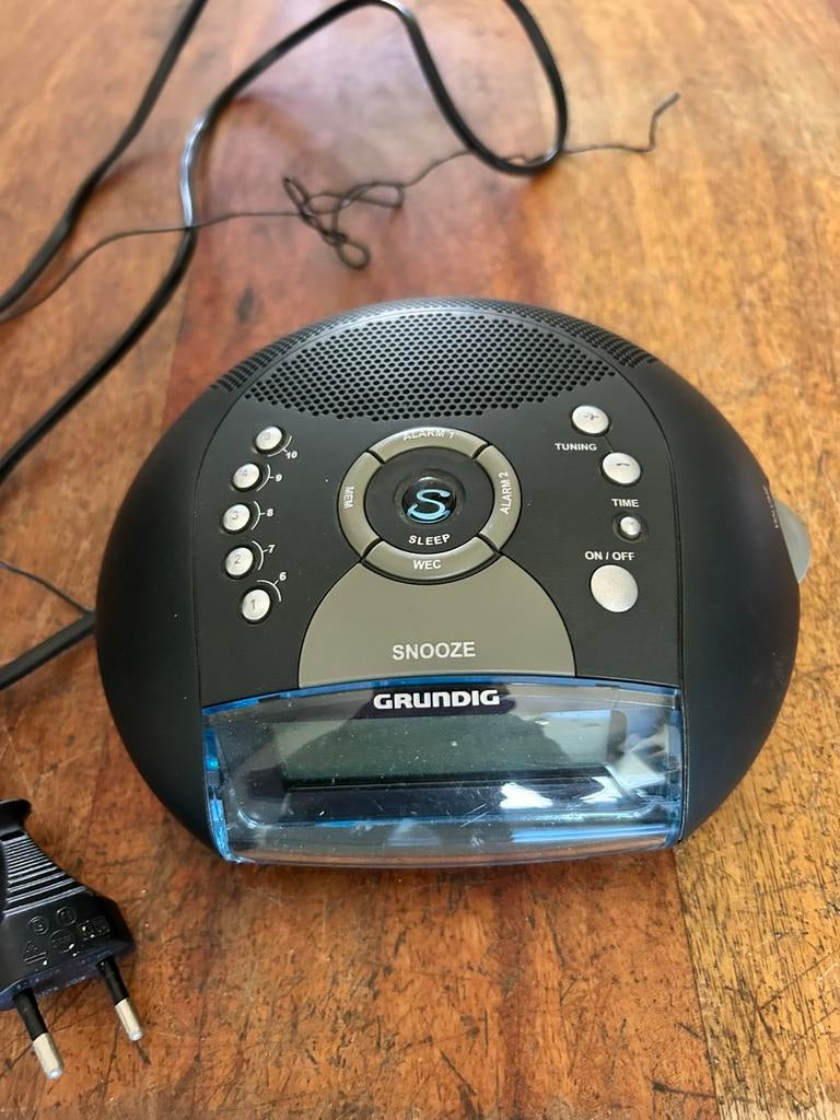Grundig wekkerradio, Witgoed en Apparatuur, Wekkers, Ophalen, Gebruikt