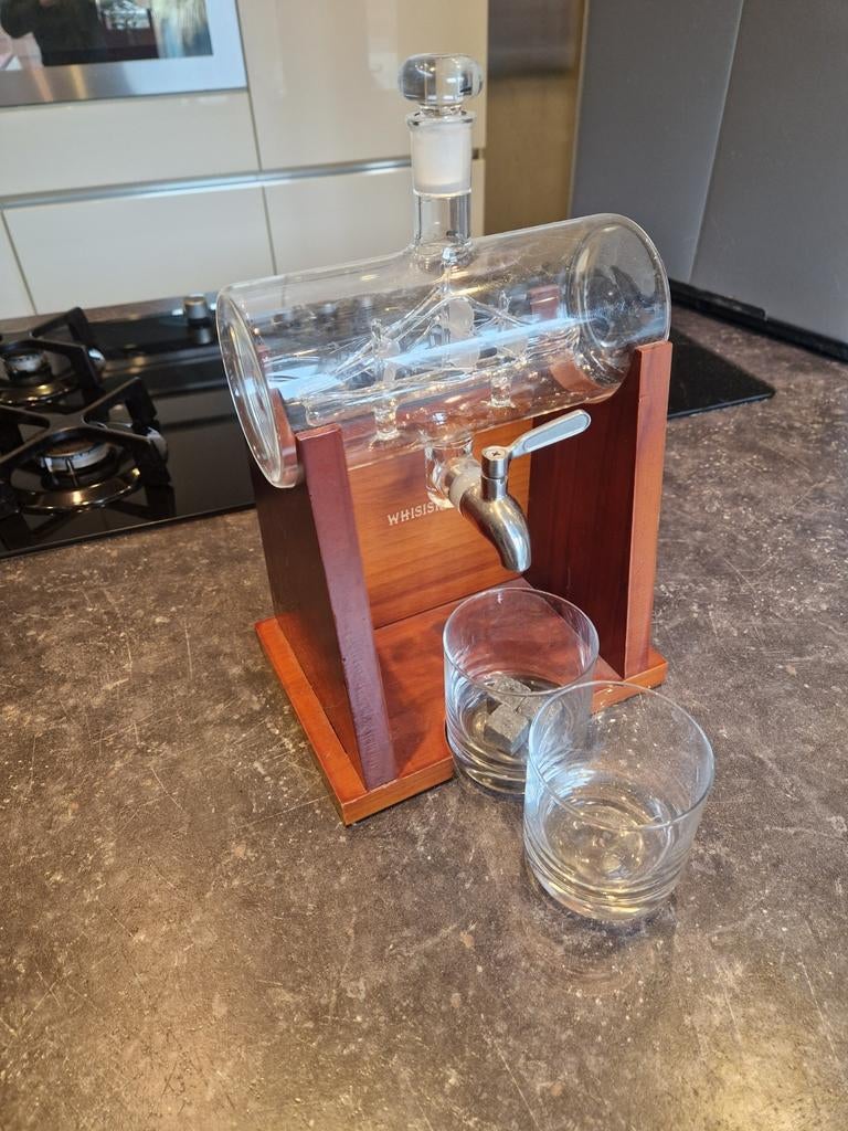 Whiskey set, Ophalen
