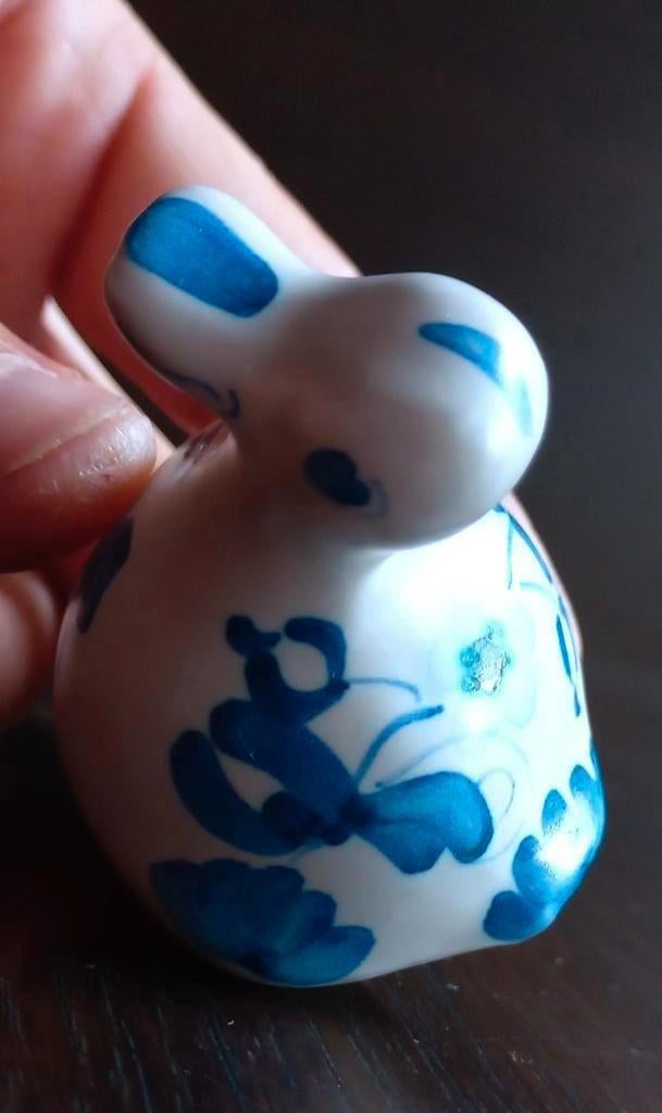 Zeer fraai Vintage blauw-wit porseleinen beeldje
eend, Ophalen of Verzenden