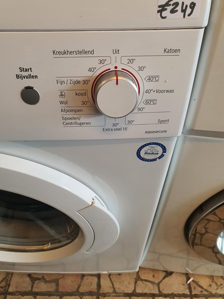 Nette Bosch setje Wasmachine en condens droger 7KG, Minder dan 85 cm, Ophalen of Verzenden, Zo goed als nieuw, Voorlader