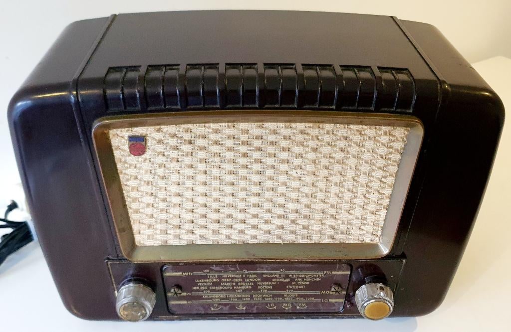 Topstaat! : 1953 bakelieten Philips radio type BX 233 U-22, Verzenden, Gebruikt, Radio