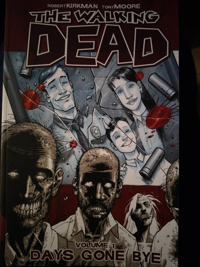 The Walking Dead Volume 1 - Days Gone Bye, Eén comic, Amerika, Ophalen of Verzenden, Zo goed als nieuw