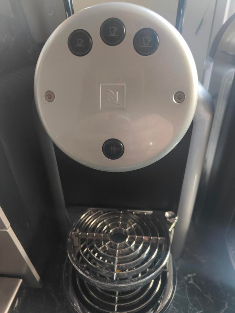 Nespresso Zenius (semi professional) - bijna niet gebruikt, Witgoed en Apparatuur, Koffiemachine, Ophalen of Verzenden, Zo goed als nieuw