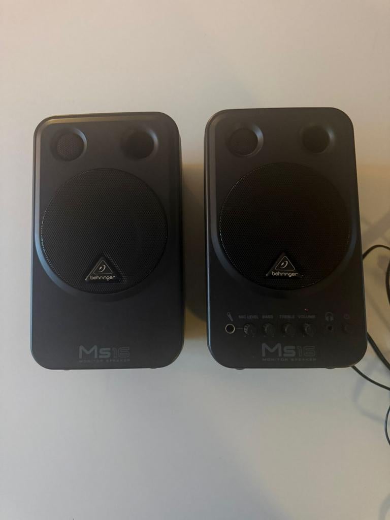 Behringer MS16 Actieve Monitor Speakers - Computer, Ophalen, Gebruikt, Front, Rear of Stereo speakers, Overige merken