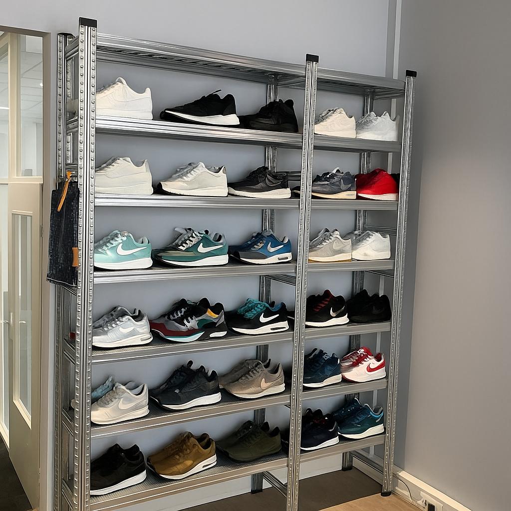 Sneakerkast / Schoenenkast / Schoenenrek - stellingkast, Ophalen of Verzenden, Nieuw, Industrieel, modern, urban