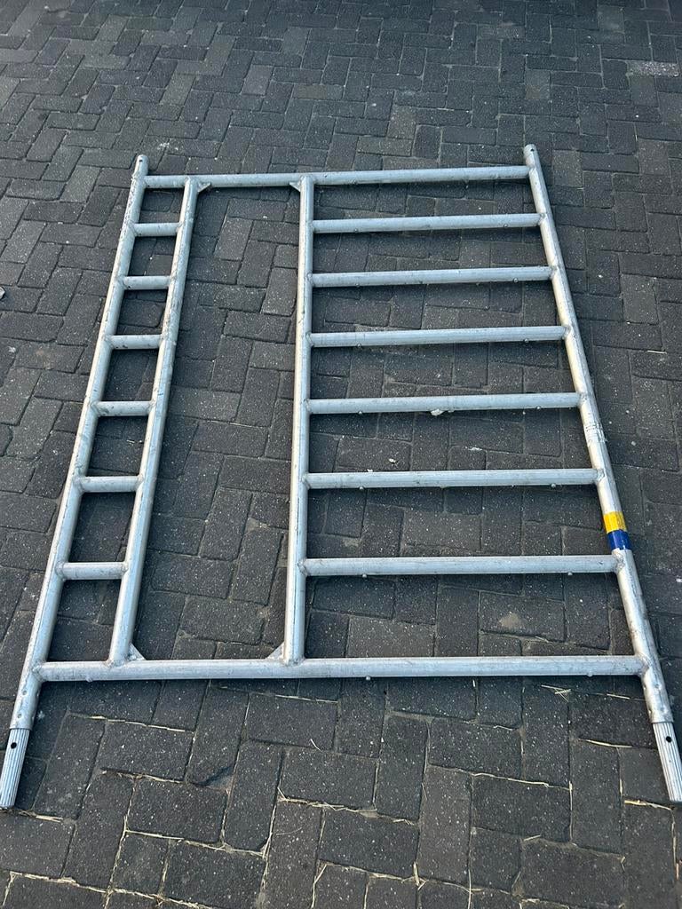 Layher doorloopframe 150/8, Ophalen, Zo goed als nieuw