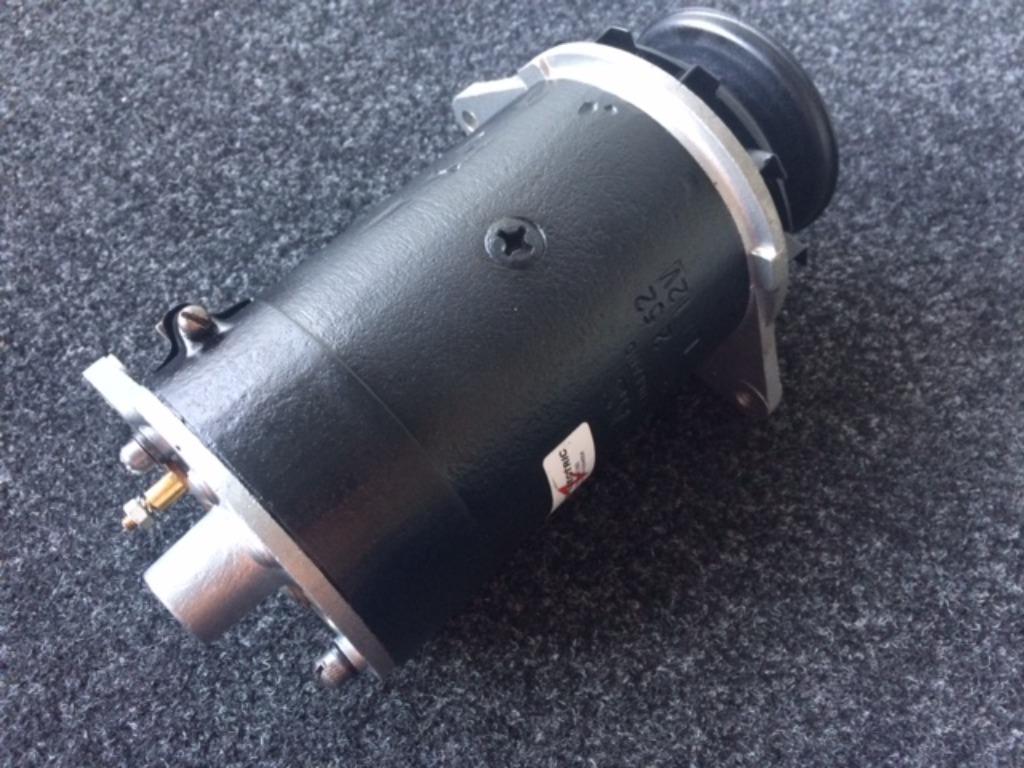Dynamo Lucas C39PV2 - 22258B / E voor o.a. Triumph / Alfa, Gereviseerd, Alfa Romeo
