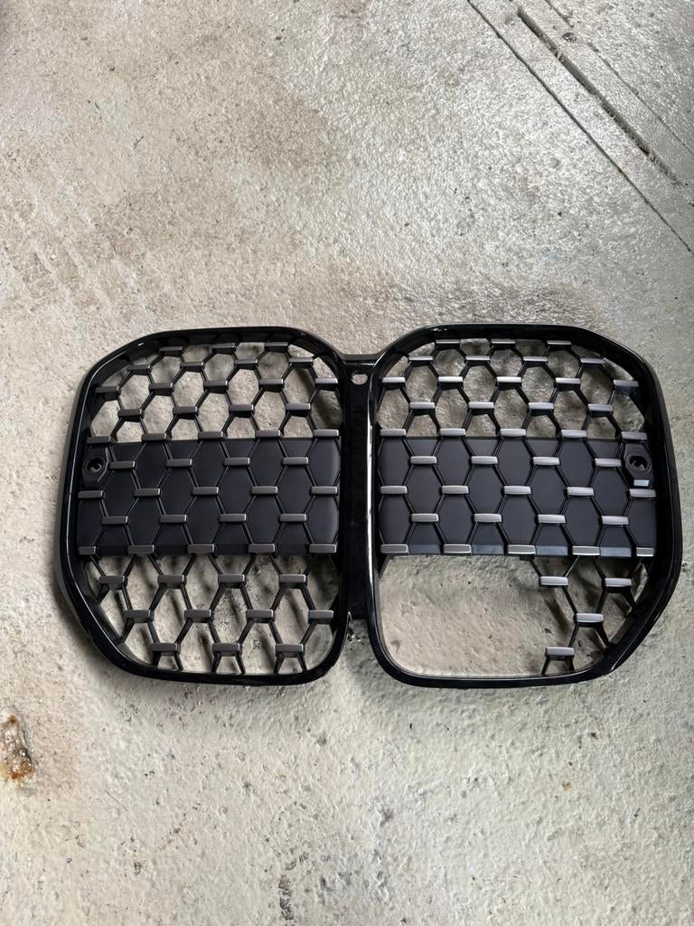 Bmw G22 G23 grill zwart diamond nierengrille 192976-10, Ophalen