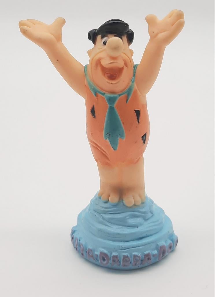 Fred Flintstone Yabba Dabba Doo rubber figuurtje ca. 9,5cm, Verzamelen, Poppetjes en Figuurtjes, Zo goed als nieuw, Ophalen of Verzenden