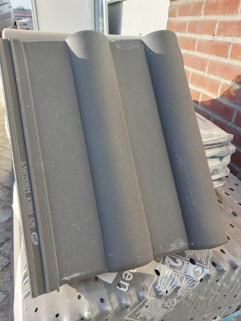 Dakpannen nelskamp flinkenberger betonpan, Doe-het-zelf en Verbouw, Dakpannen en Dakbedekking, Ophalen, Gebruikt, Steen of Klei