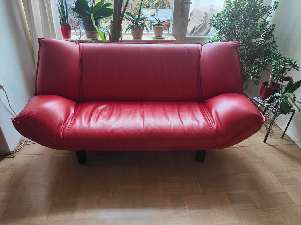 Leolux tango 2 persoons rood leer, Huis en Inrichting, Banken | Bankstellen, Ophalen, Gebruikt, Tweepersoons, Leer