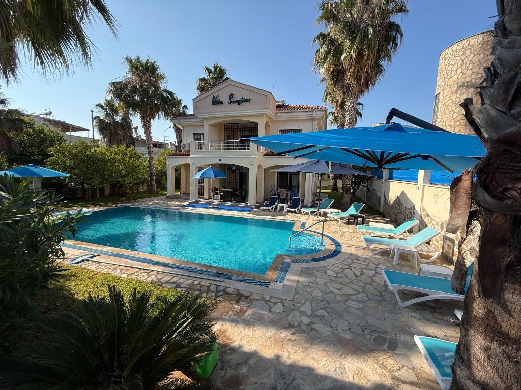 Luxe Vakantievilla te huur in Belek, Turkije, Vakantie, Vakantiehuizen | Turkije, 4 of meer slaapkamers, Landhuis of Villa, Wasmachine
