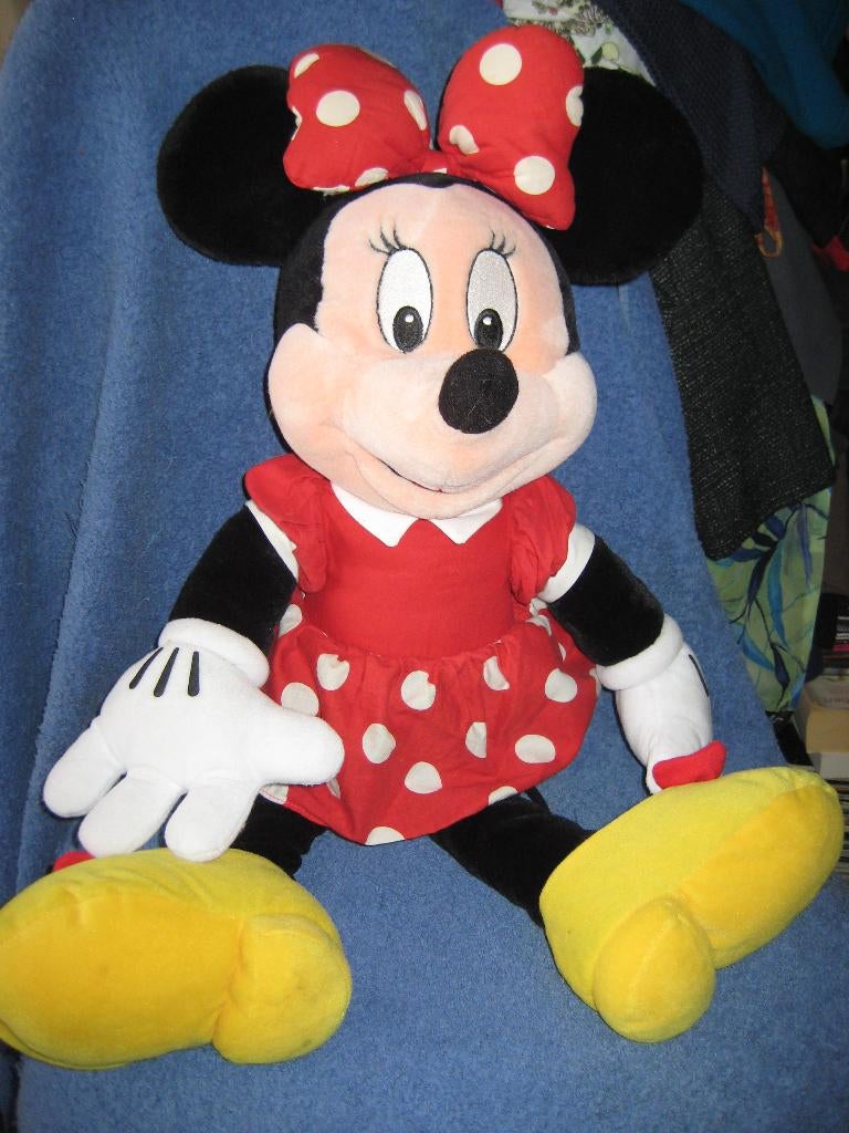 Grote Minnie Mouse (Disney), 69 cm, Verzamelen, Disney, Ophalen of Verzenden, Overige figuren, Zo goed als nieuw, Beeldje of Figuurtje
