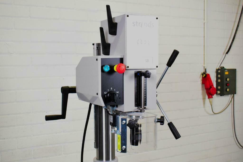 Strands S25 kolomboormachine tandwielgeschakeld, Ophalen, Info@dimatech.nl, 600 watt of meer, Variabele snelheid