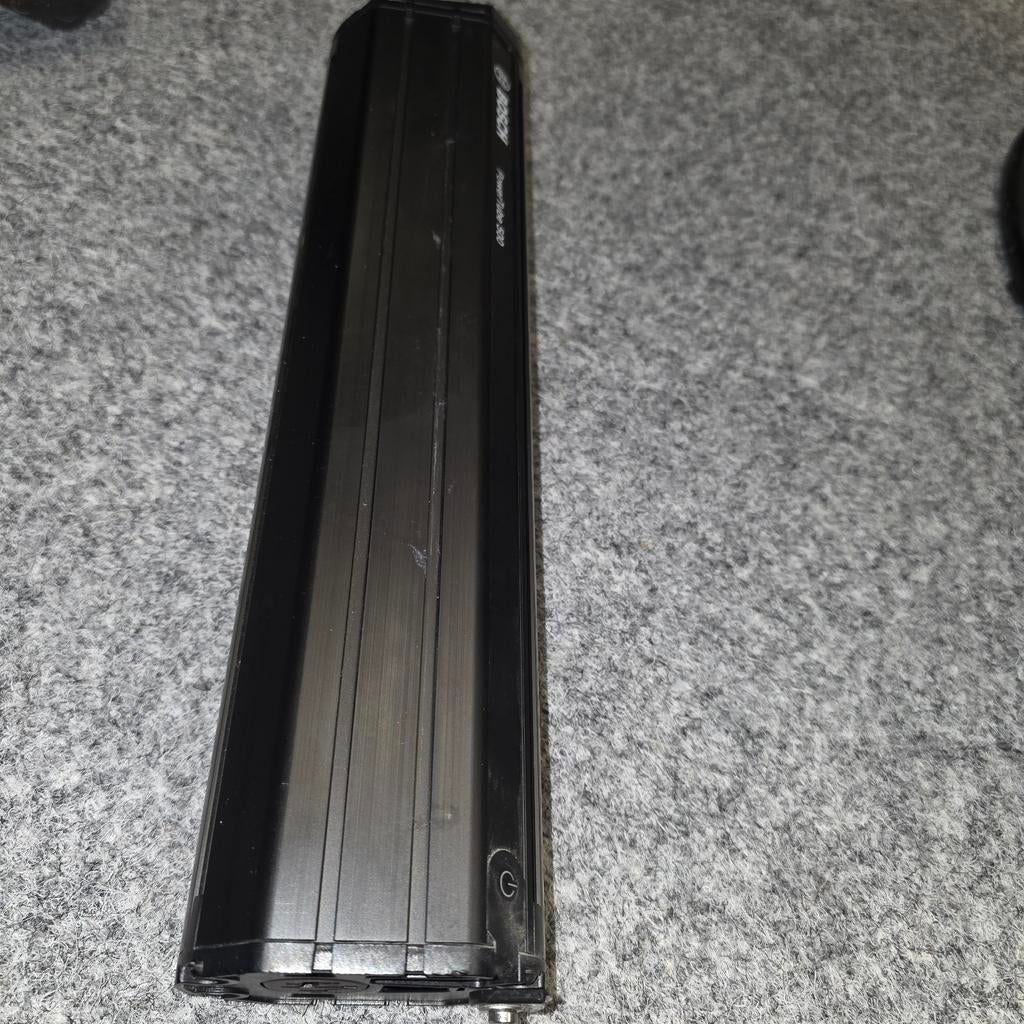 Bosch powertube 550  accu defekt, Ophalen of Verzenden, Zo goed als nieuw