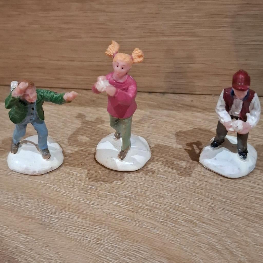 Lemax Poppetjes Sneeuwballengevecht, Diversen, Kerst, Ophalen, Gebruikt