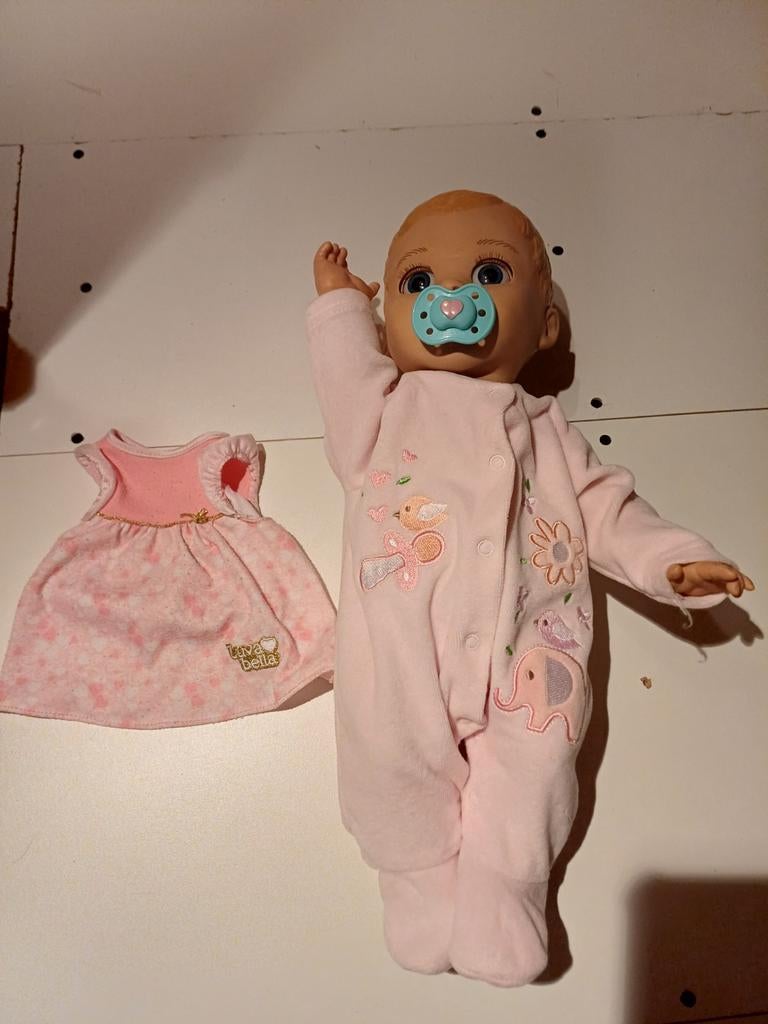 Pop Luva Bella, Verzamelen, Poppen, Ophalen of Verzenden, Gebruikt, Babypop