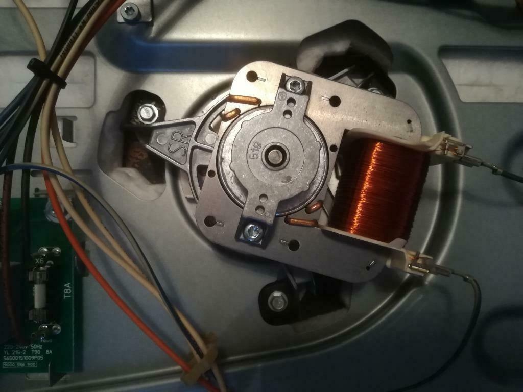 Bosch Combimagnetron HBC84KE53/09 onderdelen aangeboden., Combimagnetron, Crisp, Ophalen of Verzenden, Zo goed als nieuw
