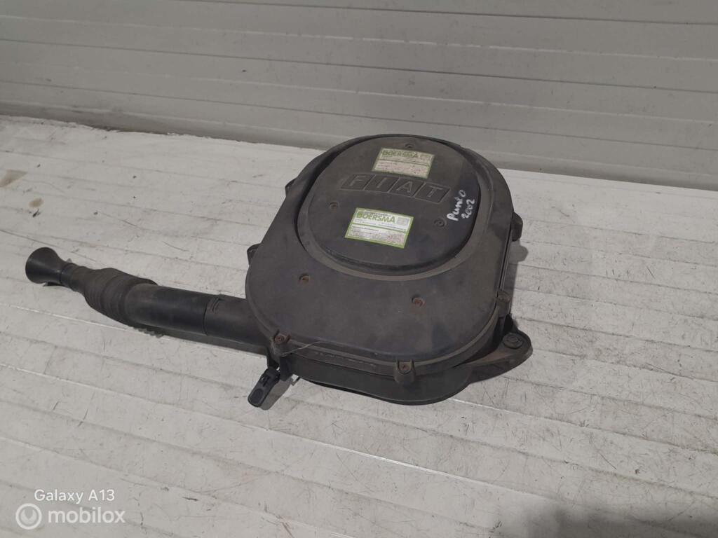 Luchtfilter Fiat Punto, Gebruikt, Ophalen of Verzenden