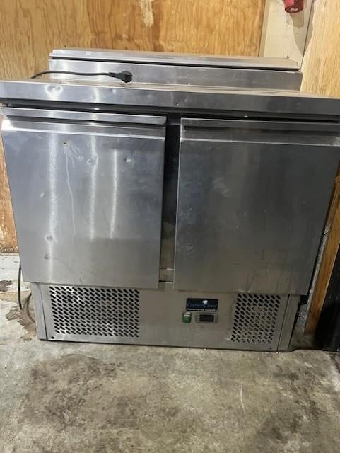 Koelwerkbank(CaterCool) Met saladebar, Ophalen, Gebruikt, 100 tot 150 cm, 100 tot 150 cm