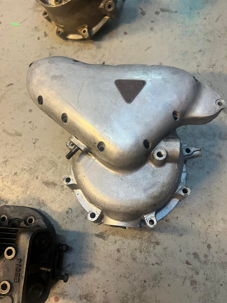 Triumph Pre Unit carters 3T en Unit T90. Matching., Ophalen of Verzenden, Gebruikt