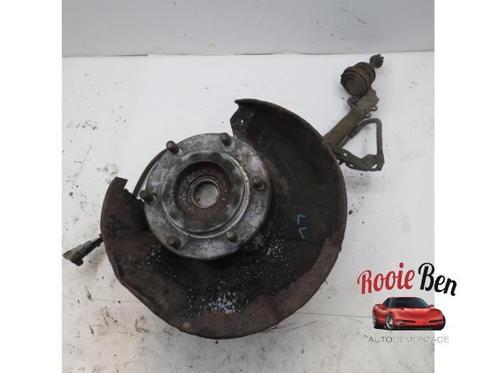 Fusee links-voor van een Toyota Tundra, Gebruikt, -, -, Ophalen of Verzenden