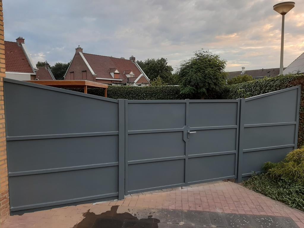 Poorten, hekwerk en metaalbewerking op maat, Komt aan huis, Smeden