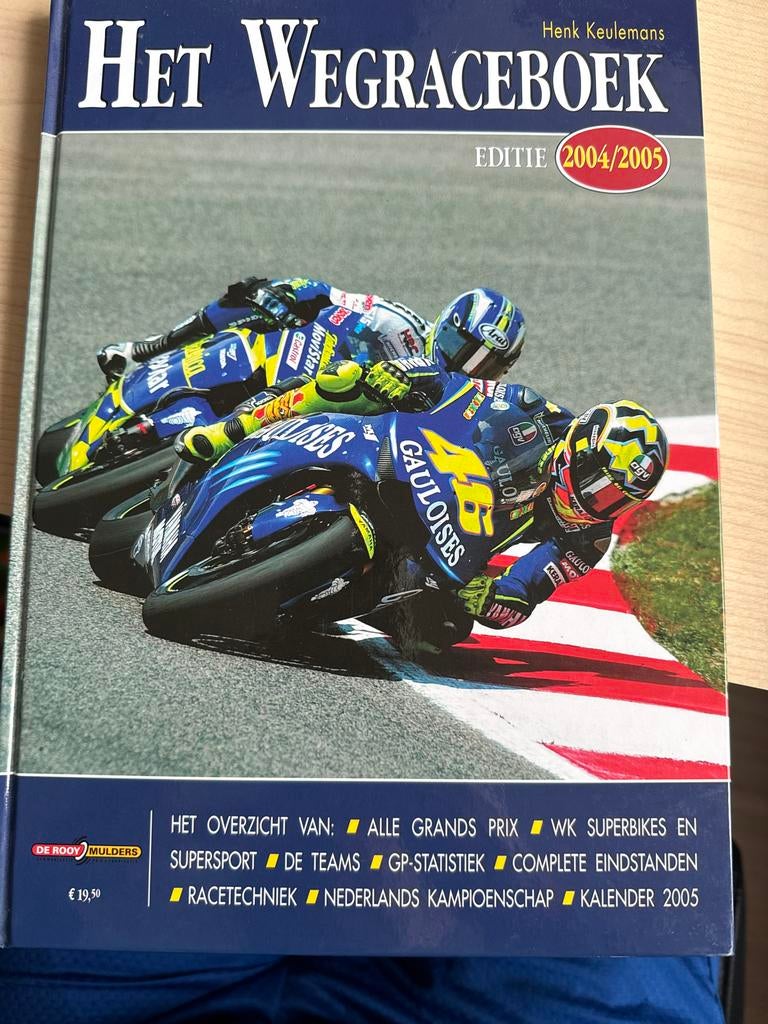 Het Wegraceboek Editie 2004/2005, Boeken, Ophalen of Verzenden, Zo goed als nieuw, Algemeen