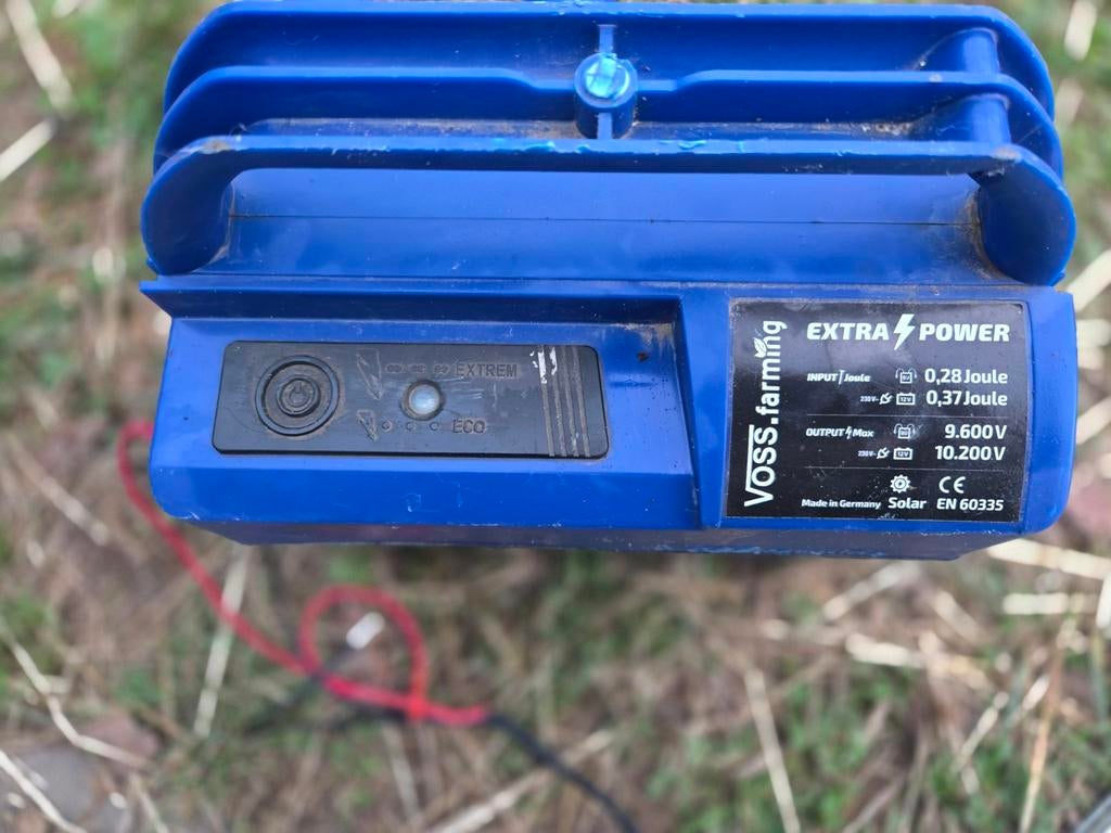 9 V VOSS.farming schrikdraadapparaat "Extra Power 9V SOLAR", Dieren en Toebehoren, Weidegang