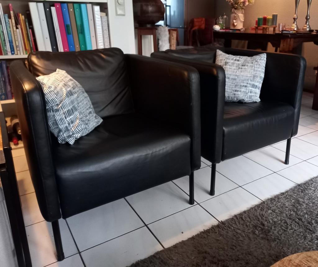 Ikea Ekerö Bomstad fauteuil - Zwart Kunstleer, Huis en Inrichting, Fauteuils, Ophalen, Zo goed als nieuw, 75 tot 100 cm, 50 tot 75 cm