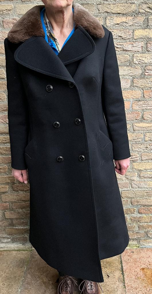 Winterjas, Ophalen of Verzenden, Zo goed als nieuw, Maat 42/44 (L), Zwart