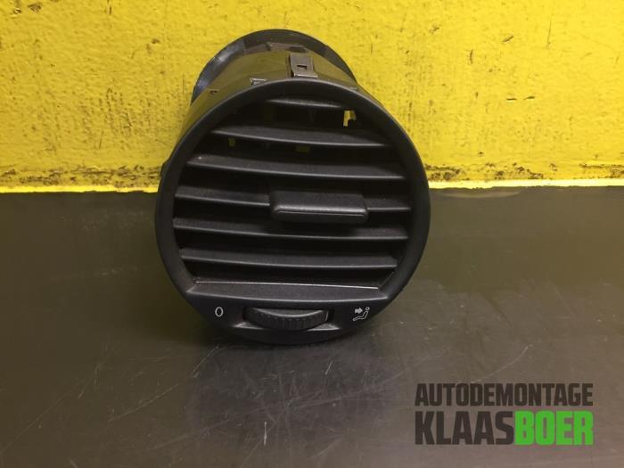 Luchtrooster Dashboard van een Volkswagen Passat, Ophalen of Verzenden, 12 maanden garantie, Gebruikt, Volkswagen