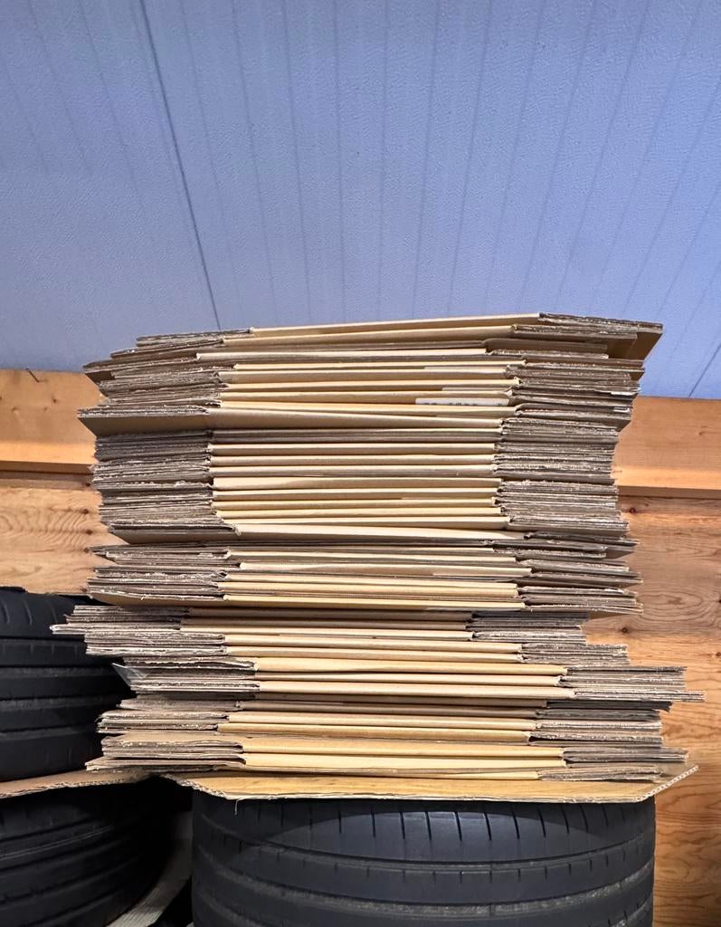 Verhuisdozen - Ideaal voor verhuizing, Doos, Ophalen of Verzenden, Zo goed als nieuw, Minder dan 40 cm