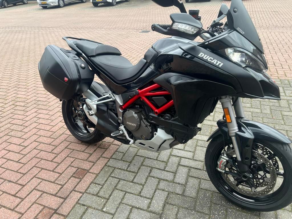 Ducati Multistrada 1200S - met koffers, Motoren, 2 cilinders, Motorrijbewijs A, Particulier, Meer dan 35 kW