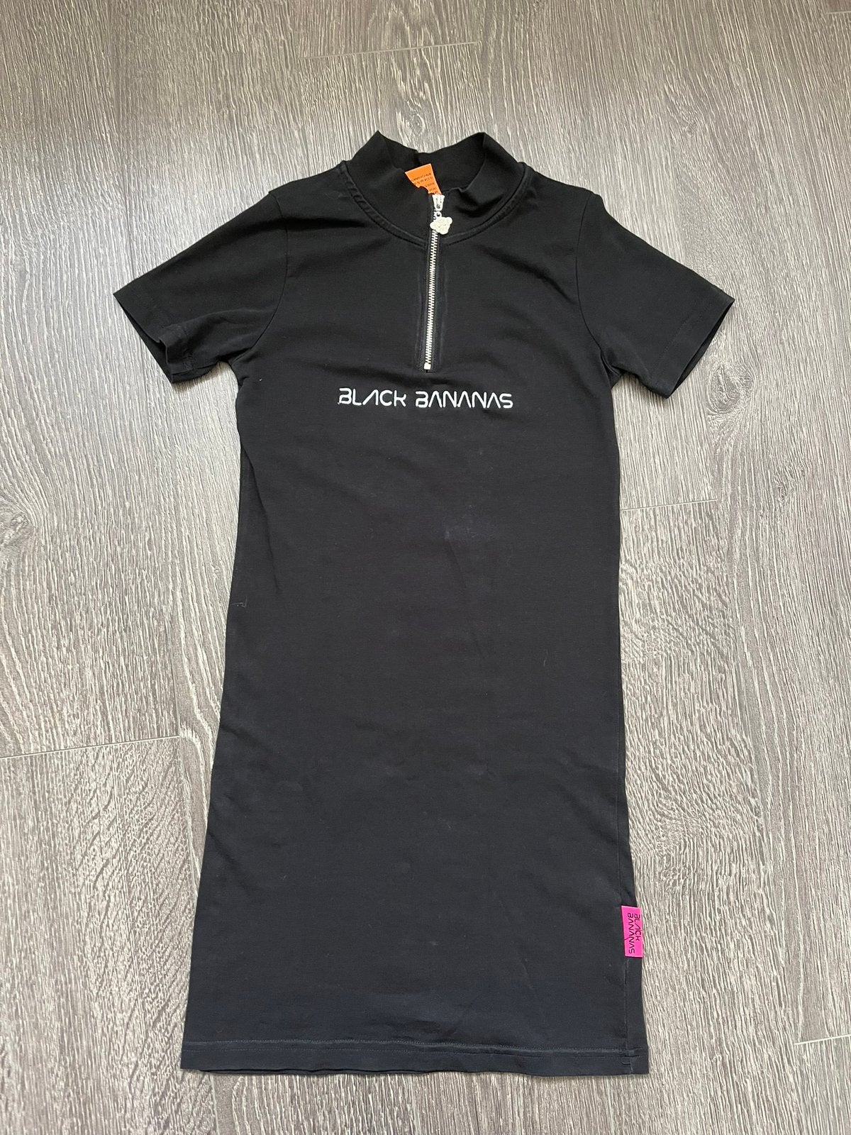 Meisjes jurk / jurkje zwart Black Bananas mt128, Ophalen of Verzenden, Gebruikt, Meisje, Jurk of Rok