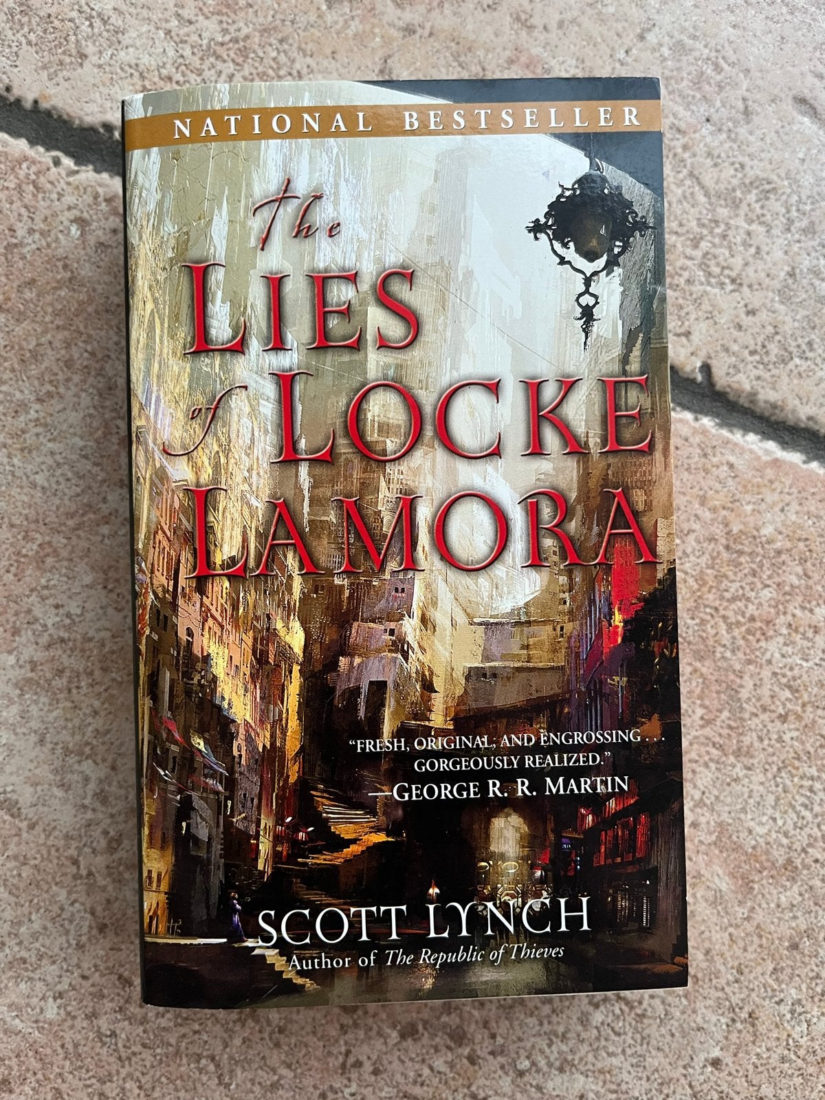 The Lies of Locke Lamora - Scott Lynch (Engels), Boeken, Ophalen of Verzenden, Zo goed als nieuw